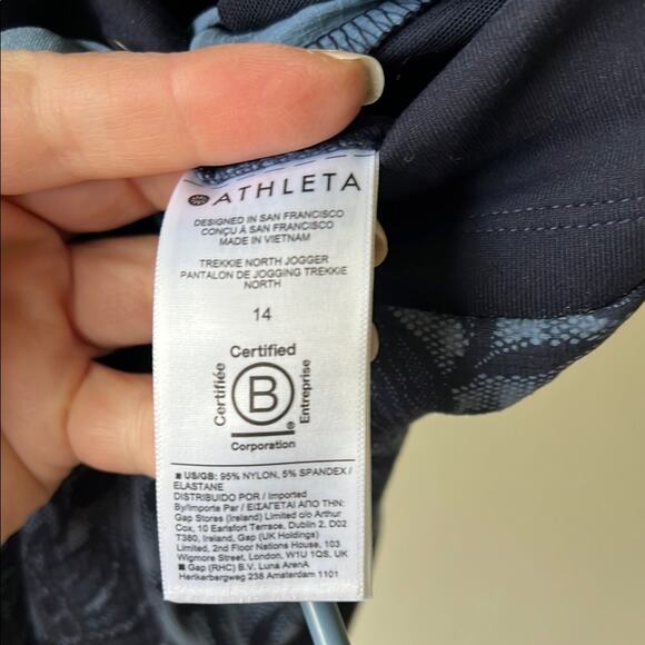 NWOT Athleta Trekkie North Floral Patterned Joggers with Drawstring - size 14 - Picture 4 of 12